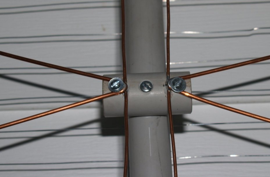 Index of /mclapp/Antennas/PVC 4 bay